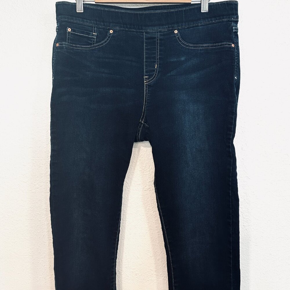 NWOT Signature Levi Strauss Pull On Skinny Jeans Shaping Indigo 36x30 Sz 16 Long - Picture 6 of 9